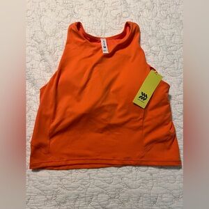 BNWT All in Motion Crop Top